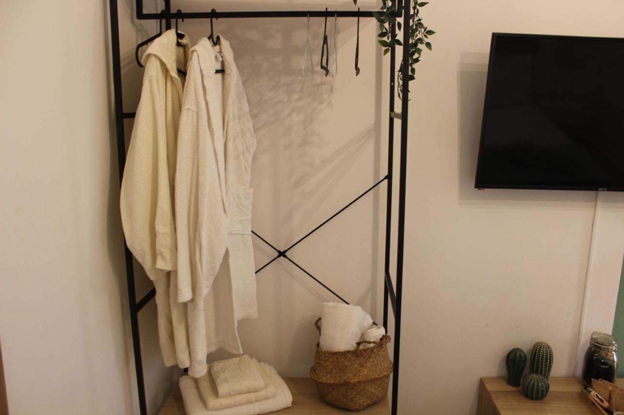 Little Suite Napoli ภายนอก รูปภาพ